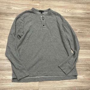 Grey soft three button shirt